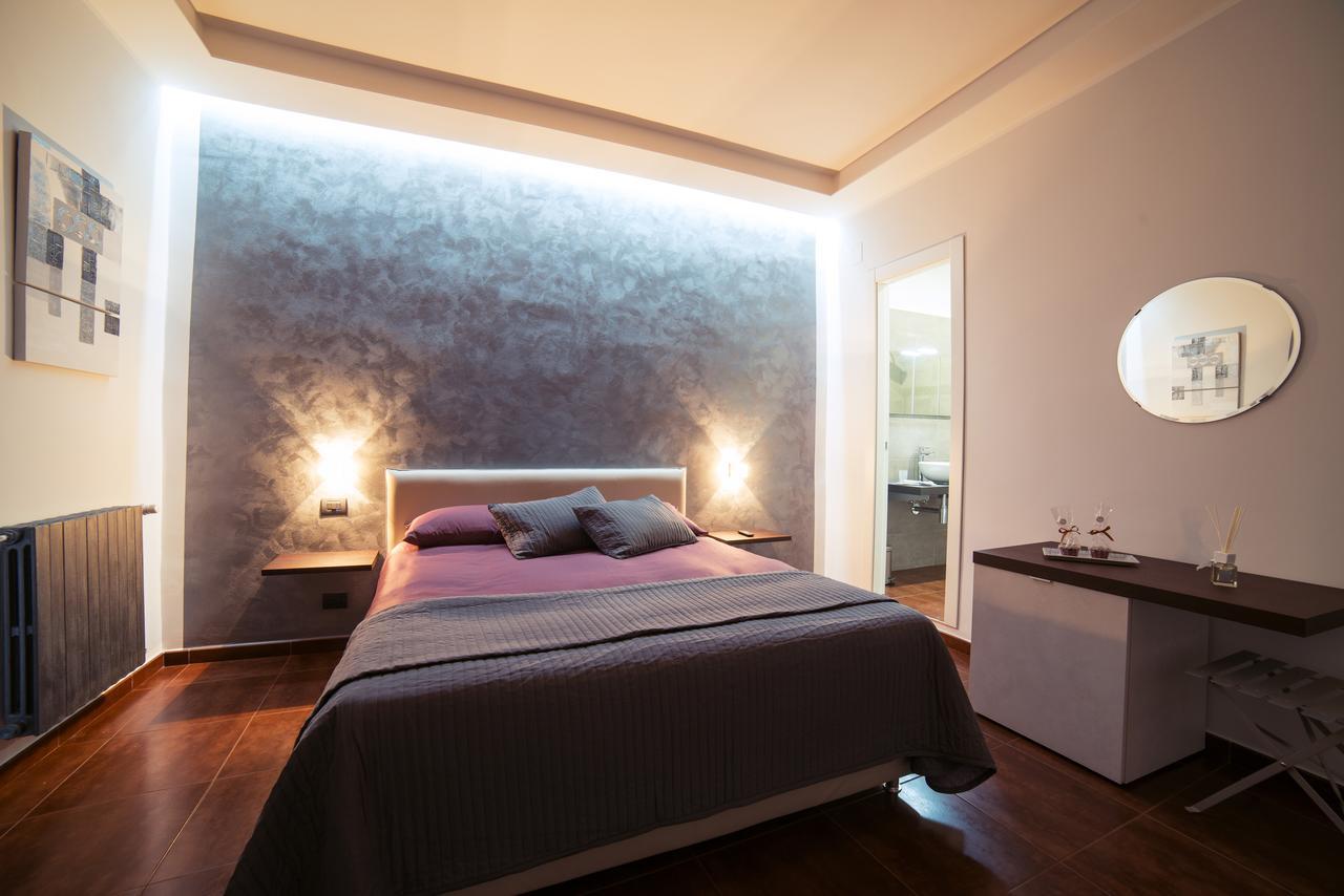 살레르노 Glam House B&B 외부 사진