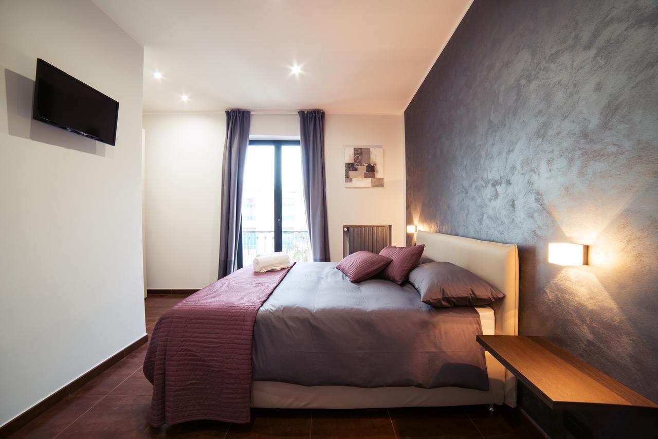 살레르노 Glam House B&B 외부 사진