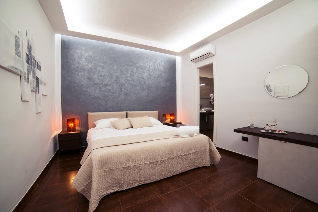 살레르노 Glam House B&B 외부 사진
