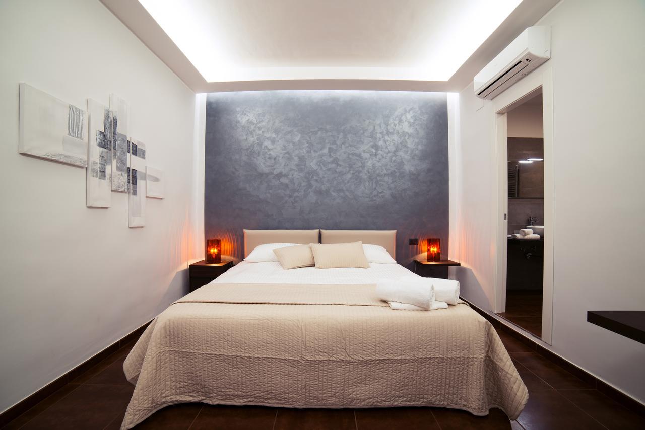 살레르노 Glam House B&B 외부 사진