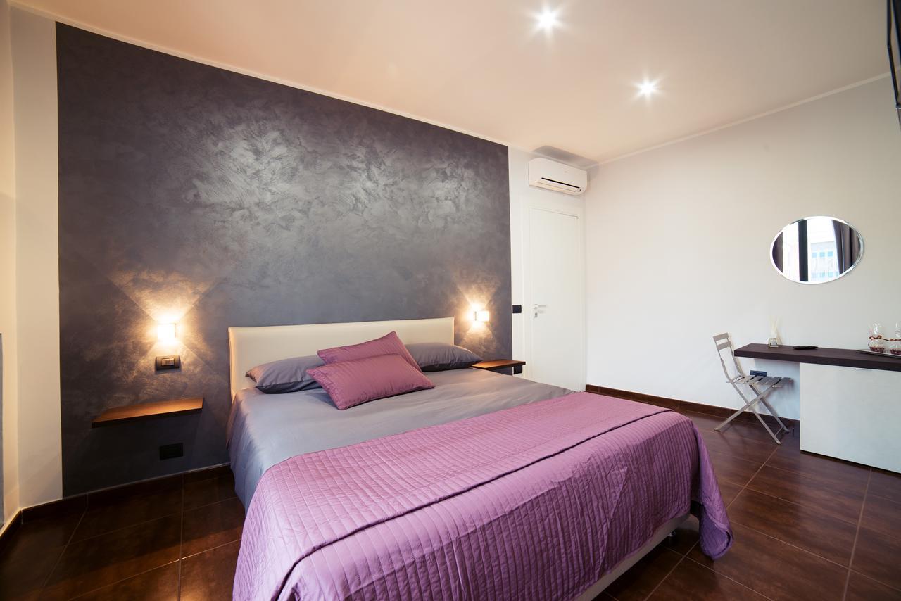 살레르노 Glam House B&B 외부 사진
